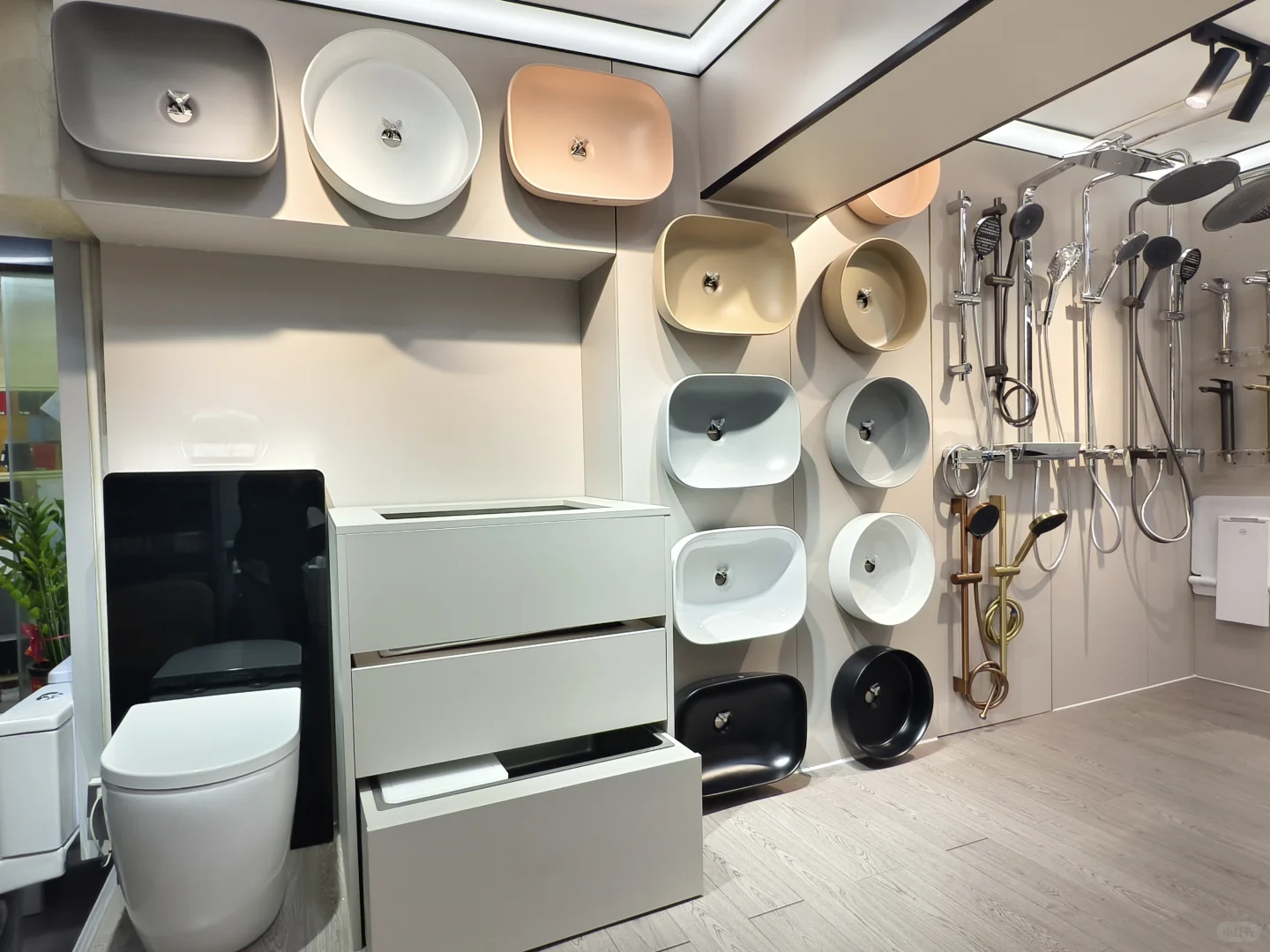 潔具建材樣式多多，歡迎咨詢