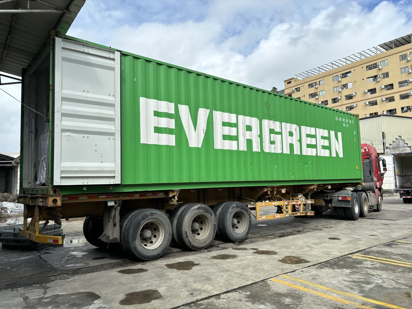 外贸人日常 | 又一批弹簧装柜出货啦?