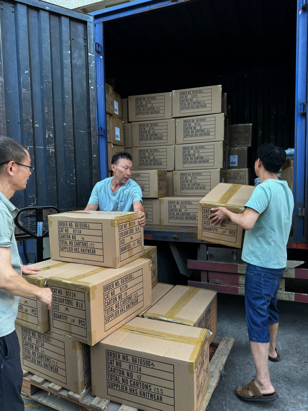 针织外贸单，装柜出货?