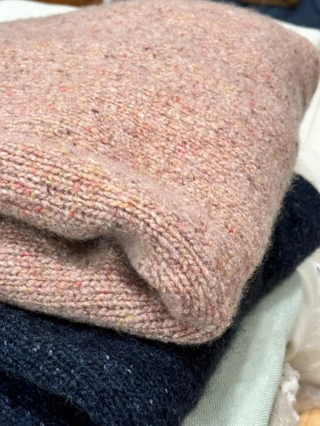 我们是苏州的羊绒外贸工厂，出口德国和瑞士