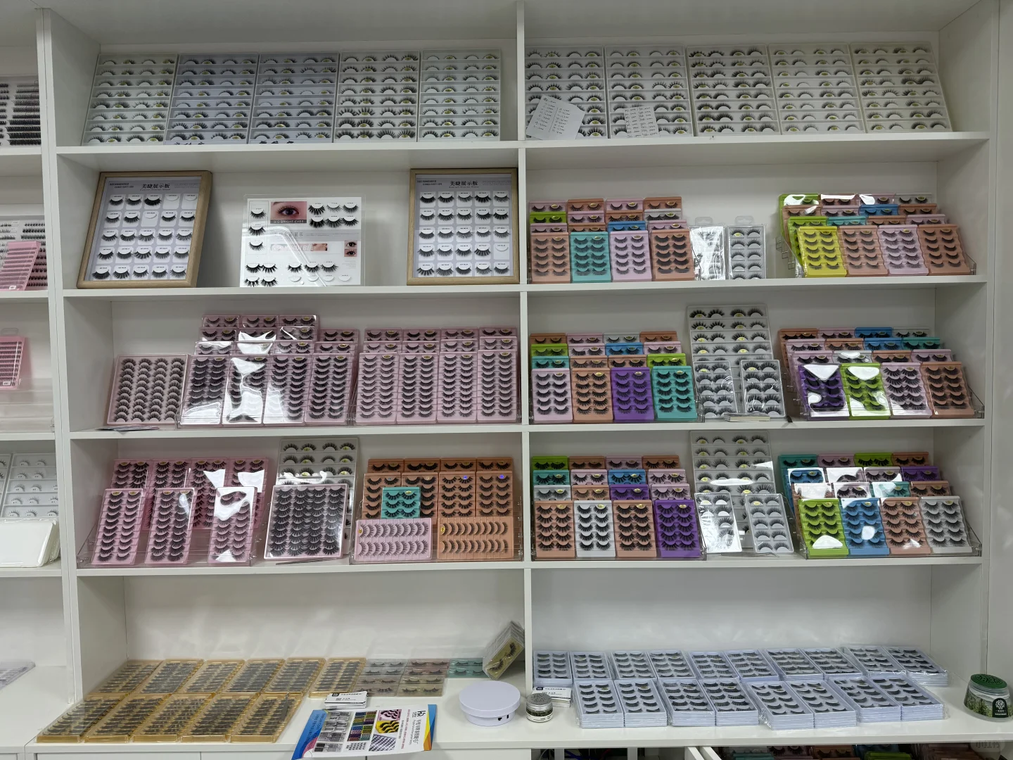 挖到宝了!27年假睫毛外贸源头工厂?