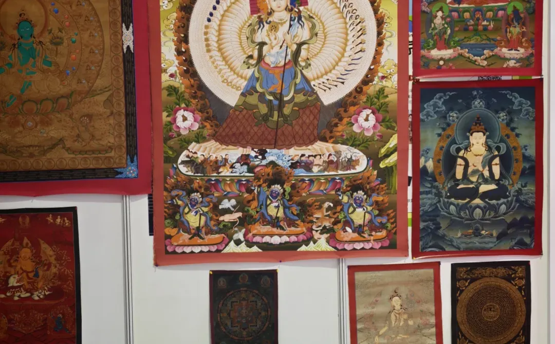 来北京国际展览中心逛珠宝展啦