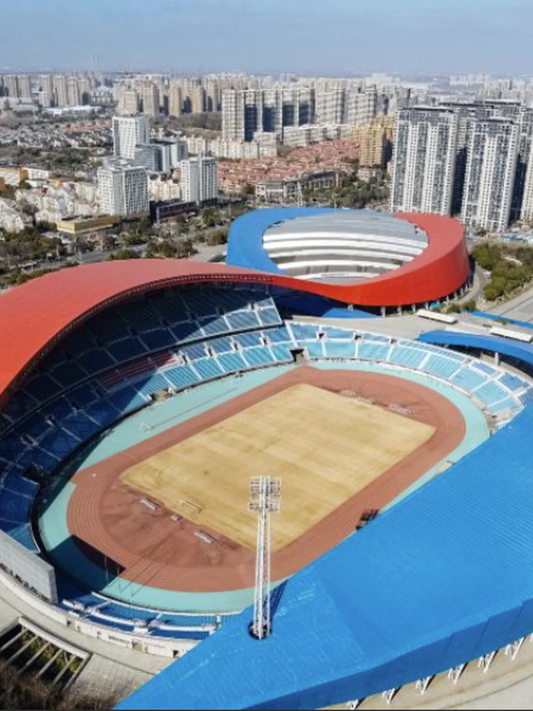 每日球场 | 188 镇江体育会展中心体育场