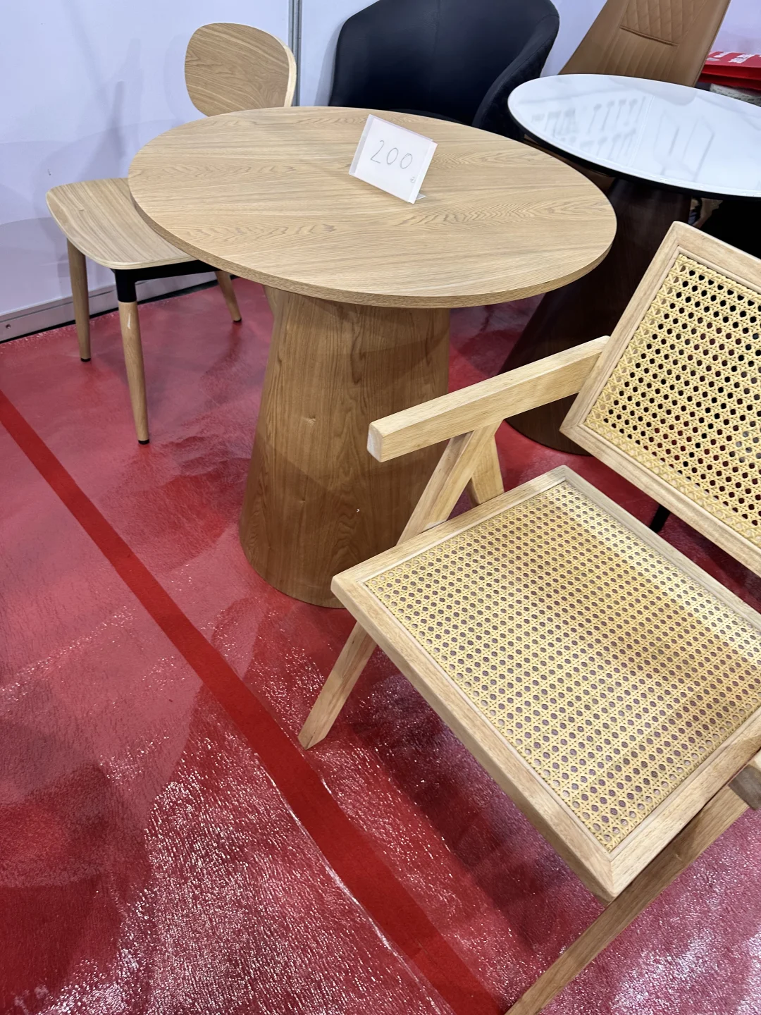 跳楼价 要什么自行车 休闲餐桌椅