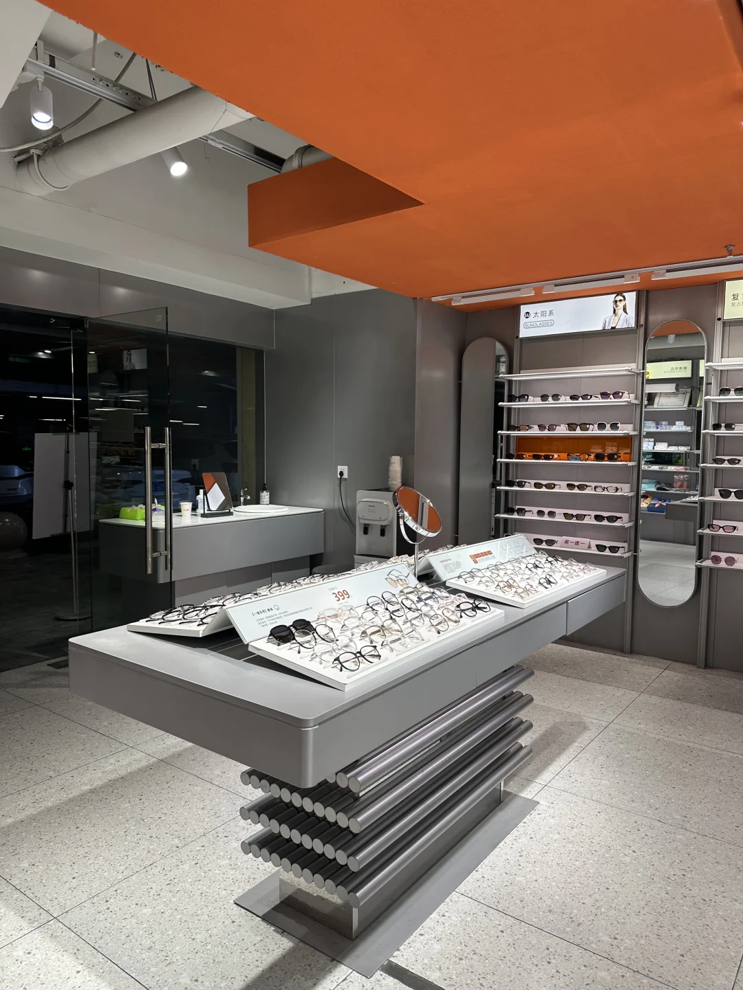 救命！会展航洋颜值控的天堂