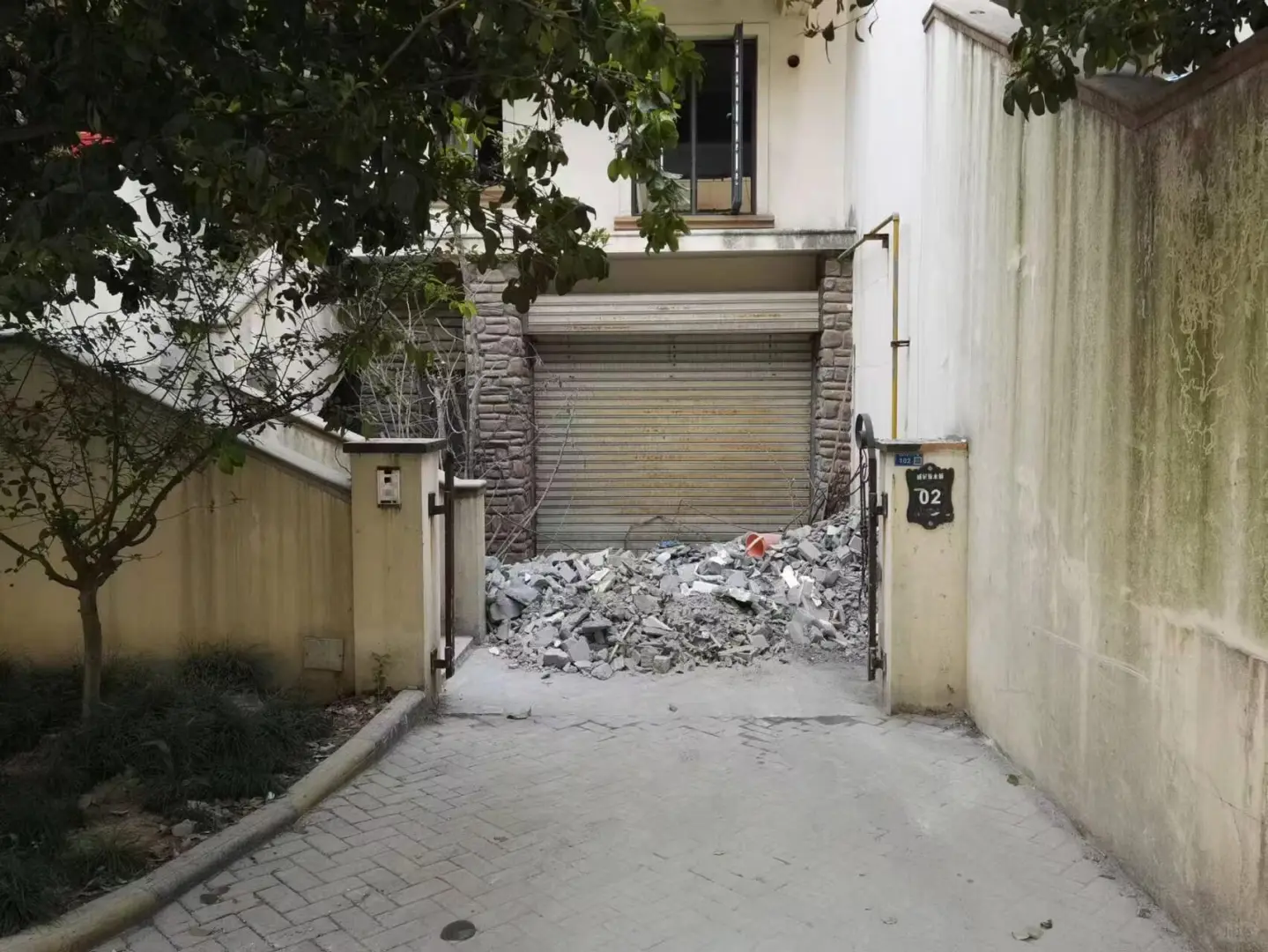 25年入白酒行业是不是等于49年入国军