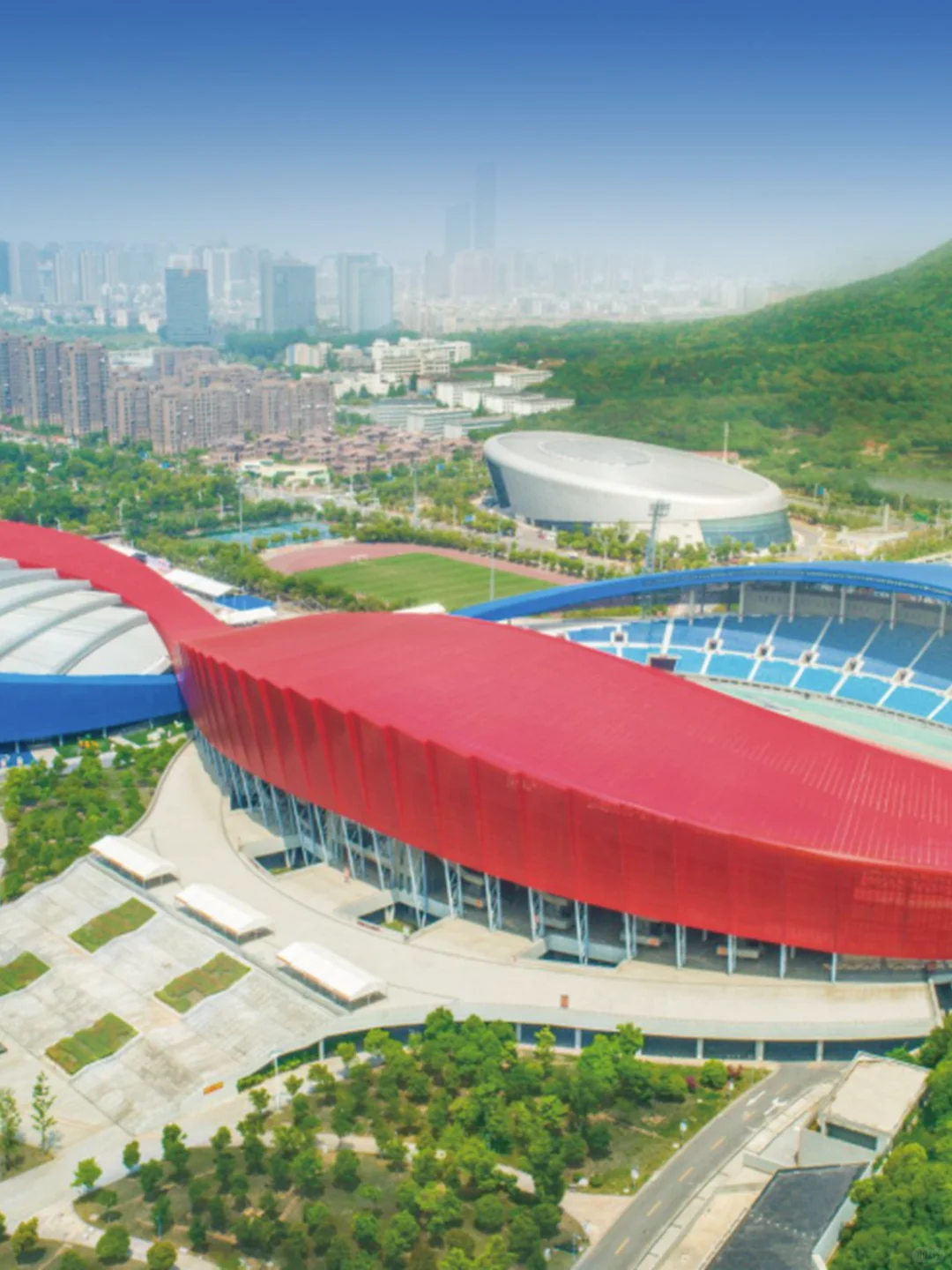 每日球场 | 188 镇江体育会展中心体育场