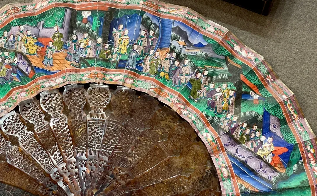 意大利古董展上的晚清十三行折扇?