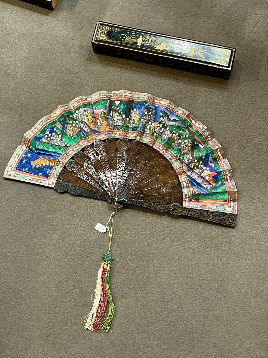 意大利古董展上的晚清十三行折扇?