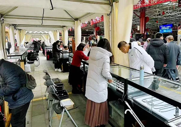 首届潘家园玉石文化节暨玉石展销会