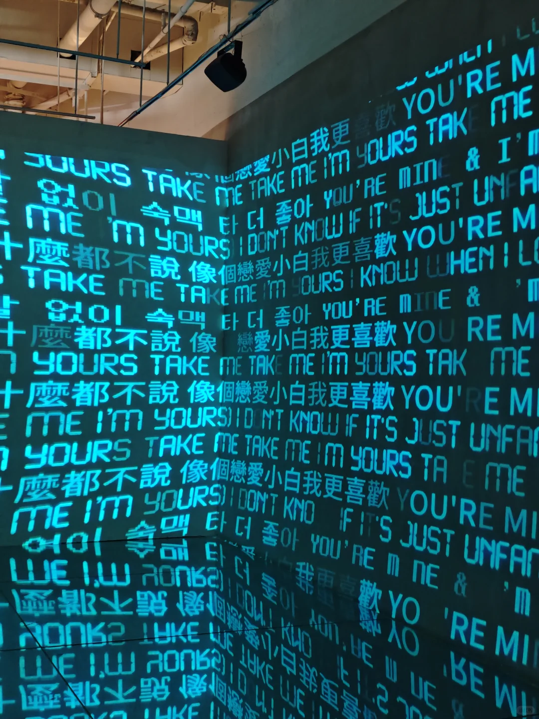 GD?成都COSMO展！不愧是权志龙啊