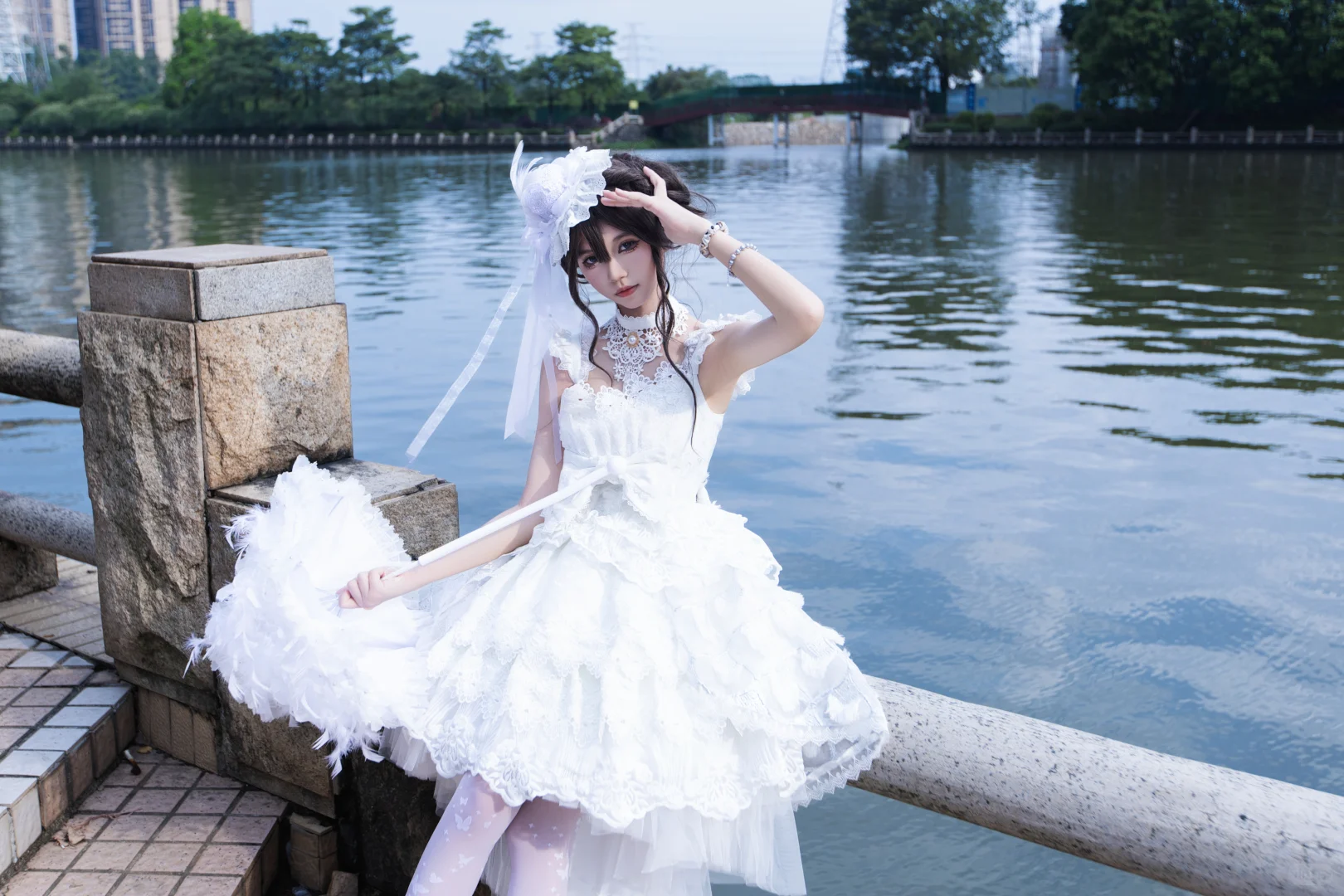 当你逛漫展刚好走到外场