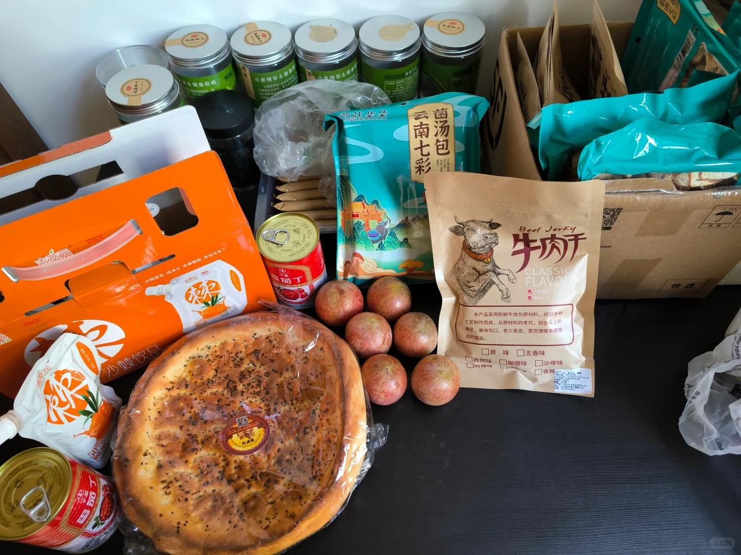 逛特色商品展销会
