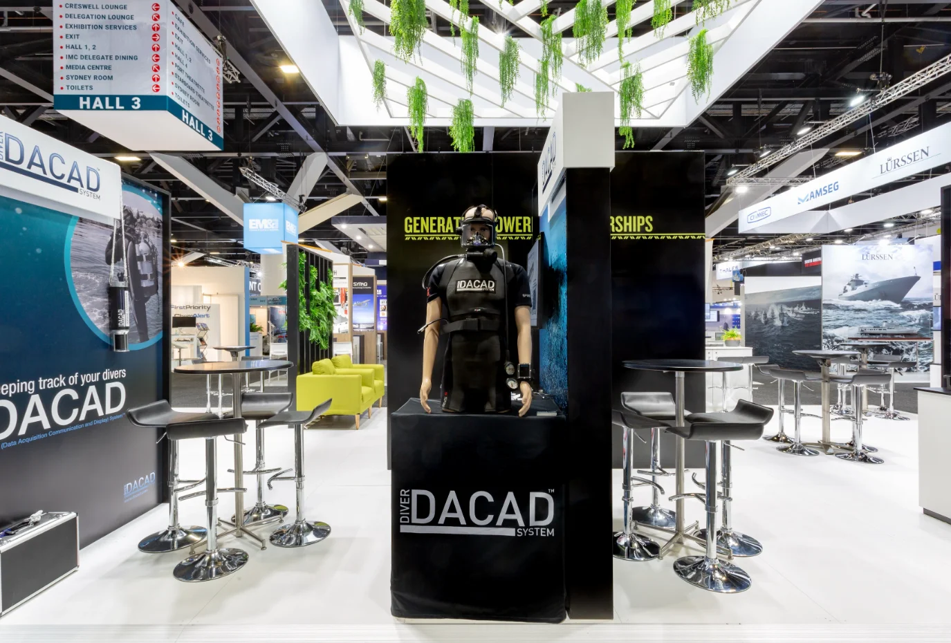 展会里的展台落地后应该怎样布置呢?