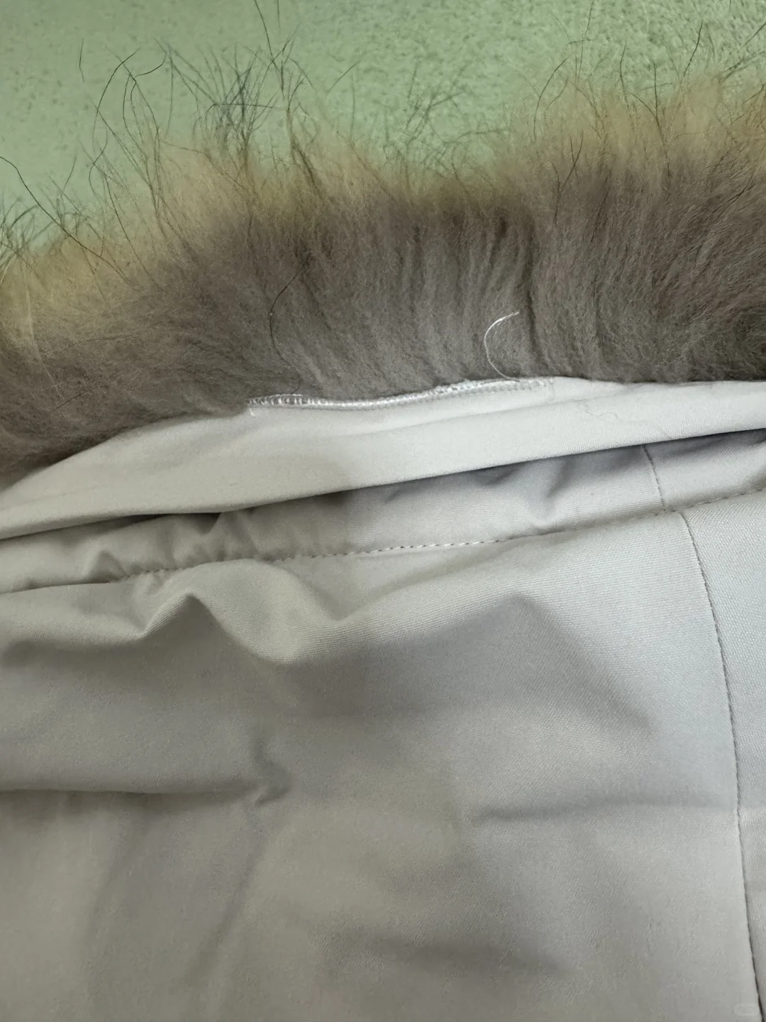 【避雷警示】拼多多“骆驼CAMEL官方旗舰店”：缝