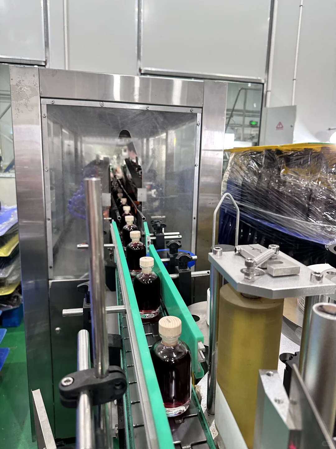 酒饮代工工厂实拍！看看生产线多能打?