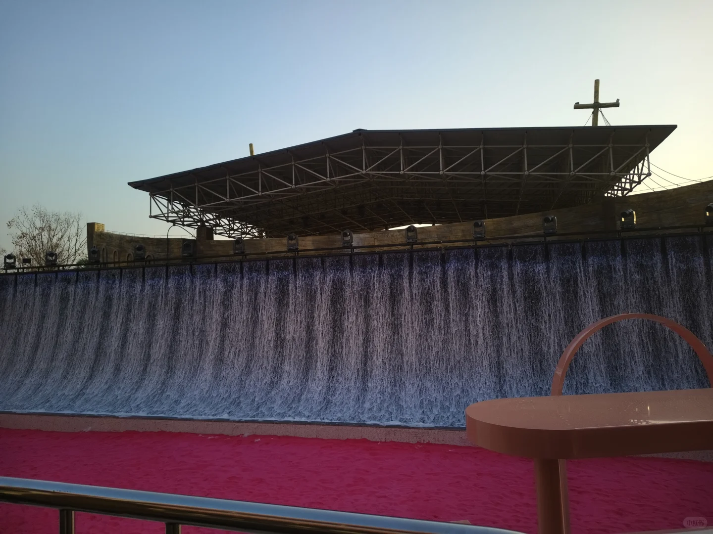 北国奥莱小镇九岁生日快乐?