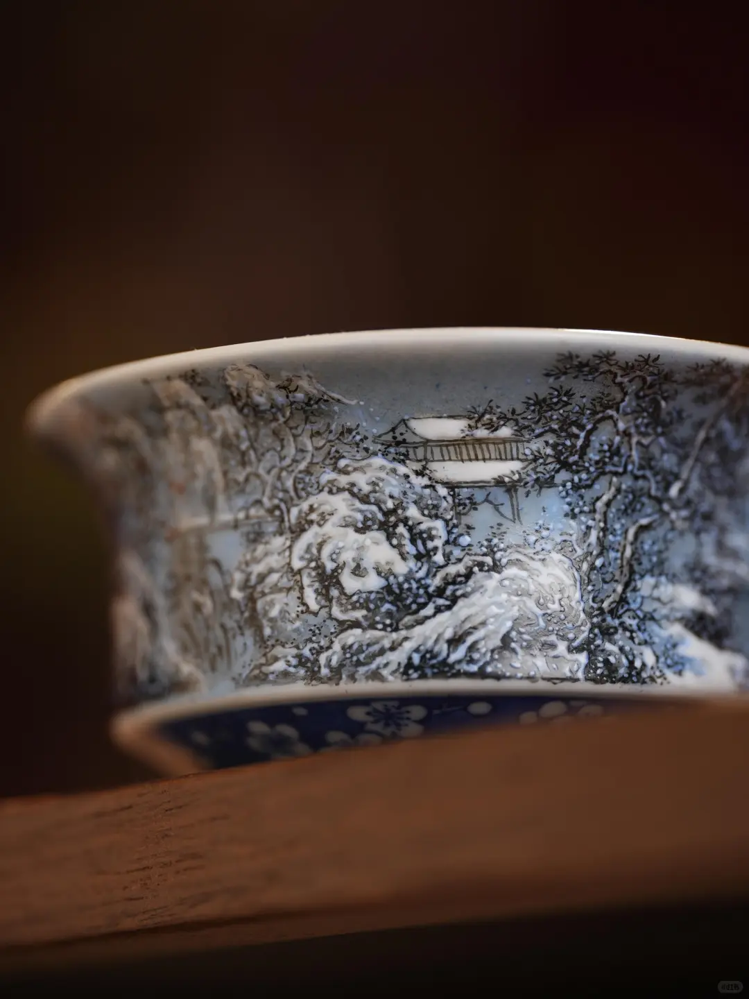 云山片玉纯手工手绘宝石蓝墨彩夜景杯