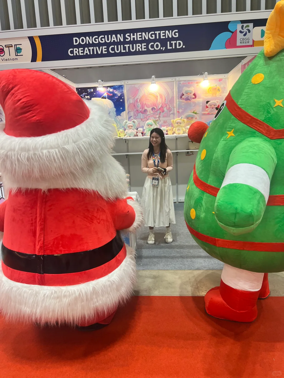 STELLA瑶星星｜越南国际玩具展首日趣味开幕