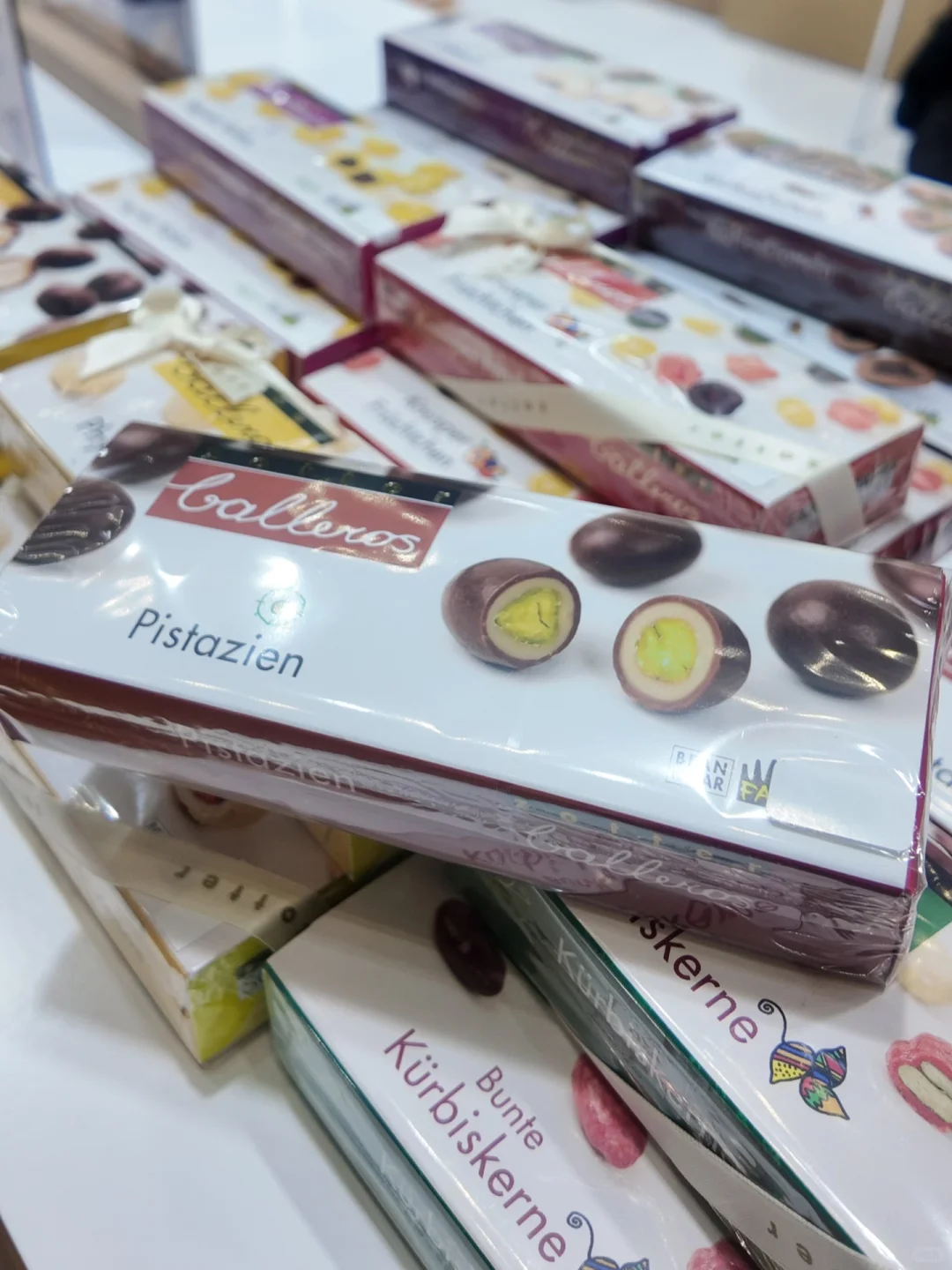 进博会没买够？来“小进博”珍得巧克力自由?