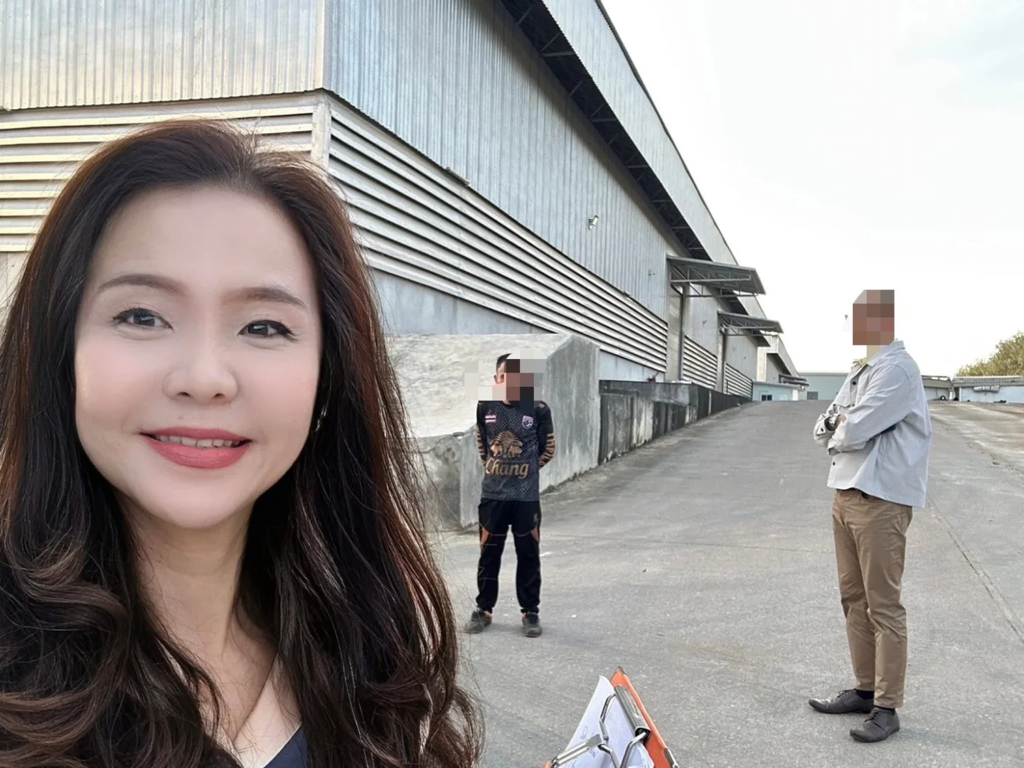 ? 国际企业仓库租赁 · 罗勇实地