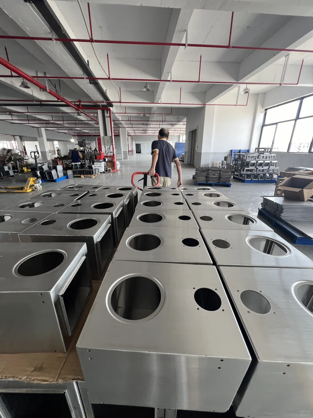 每月出货20000台，有能力的外贸公司来！