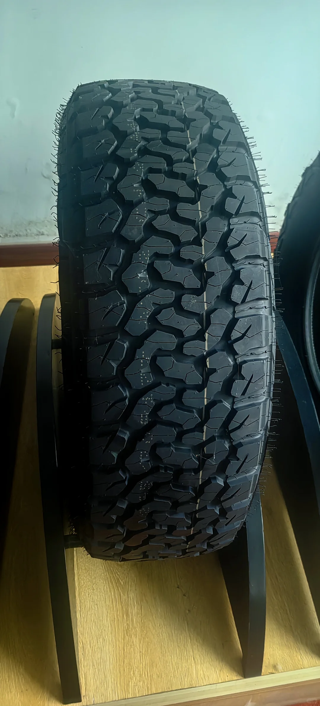 轮胎工厂出口tyre factory auto parts