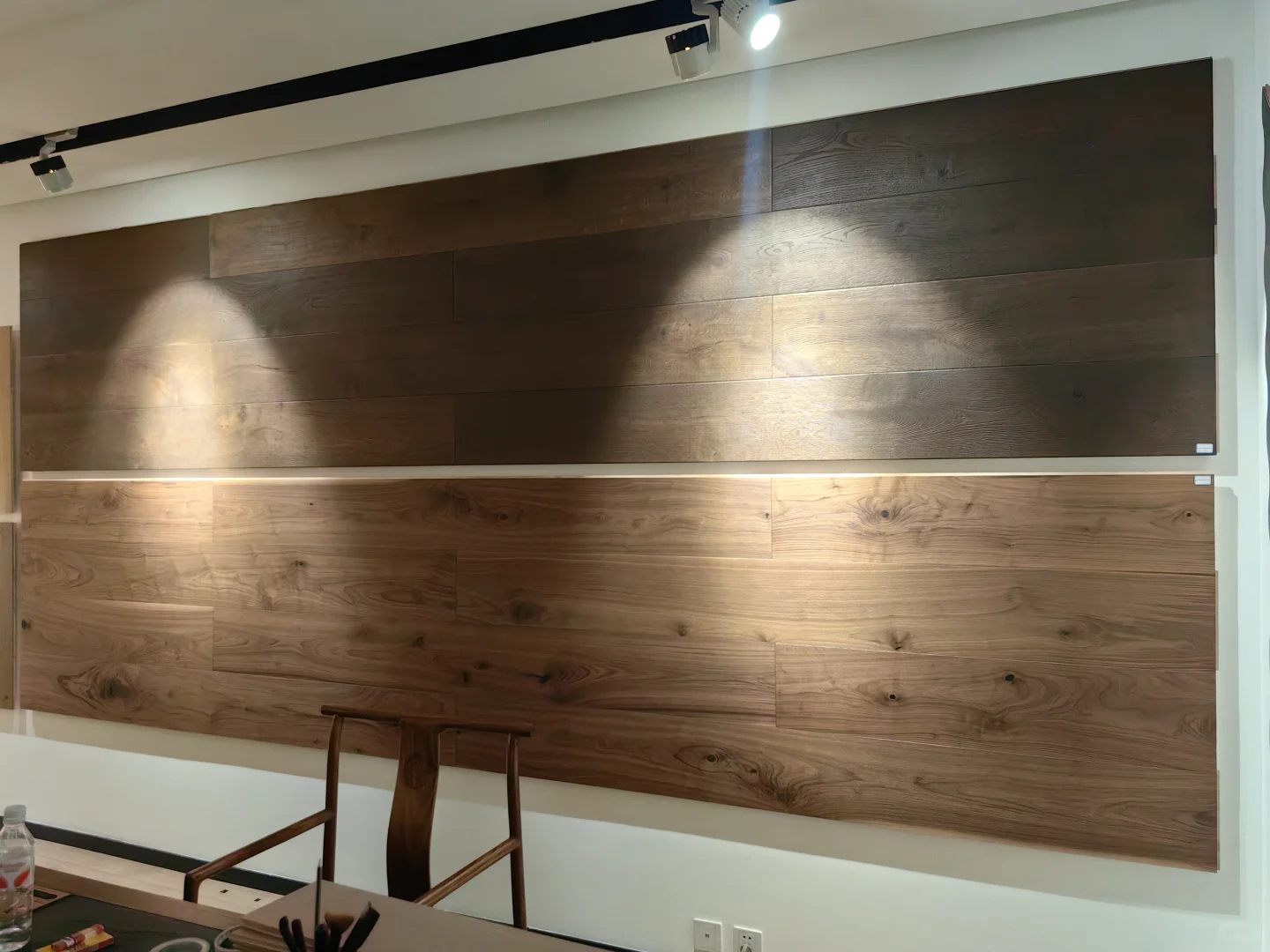 这家老板太实在了，吹牛都不会