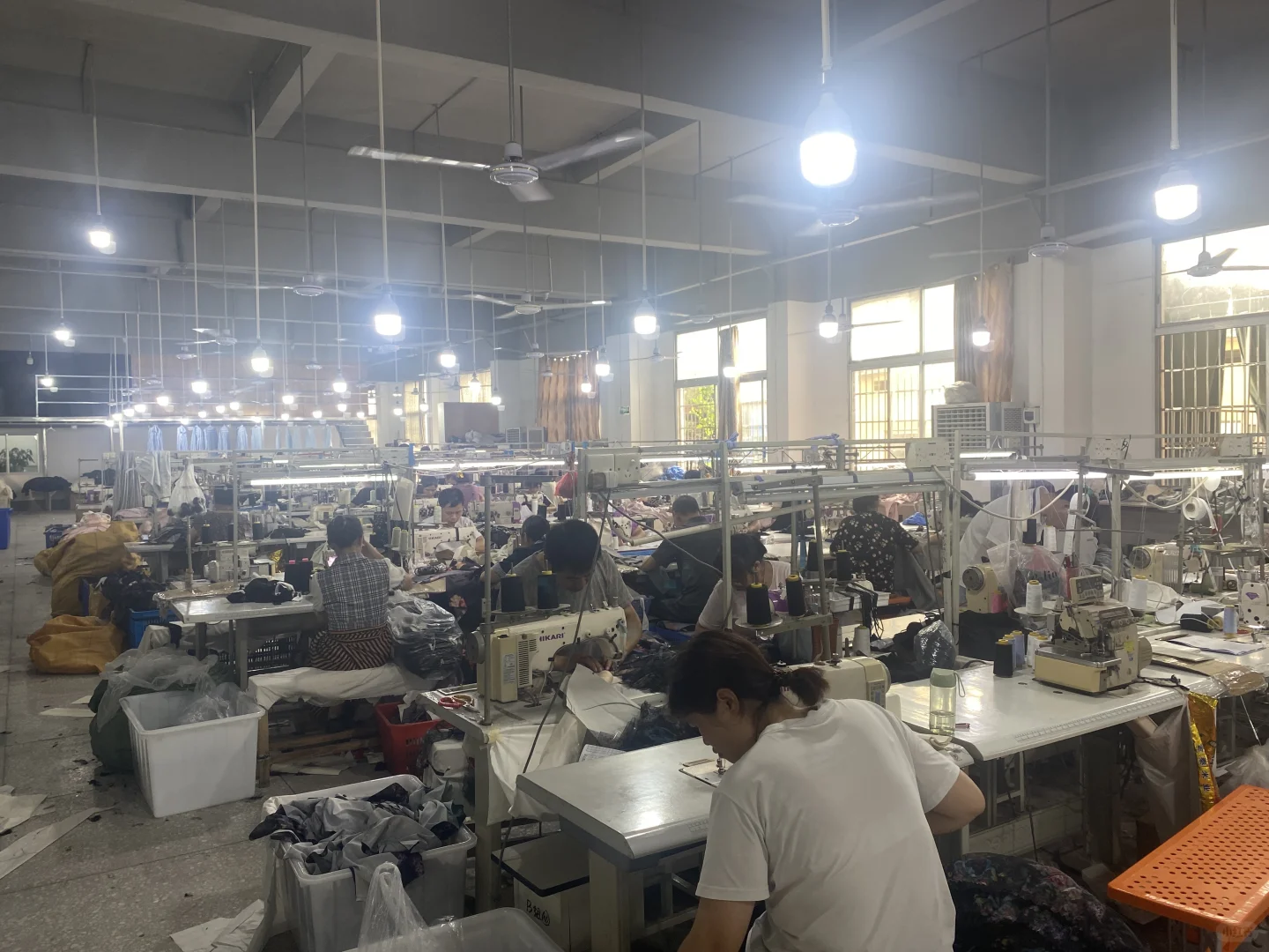 服装外贸｜国外客户下单前，工厂是怎么沟通的