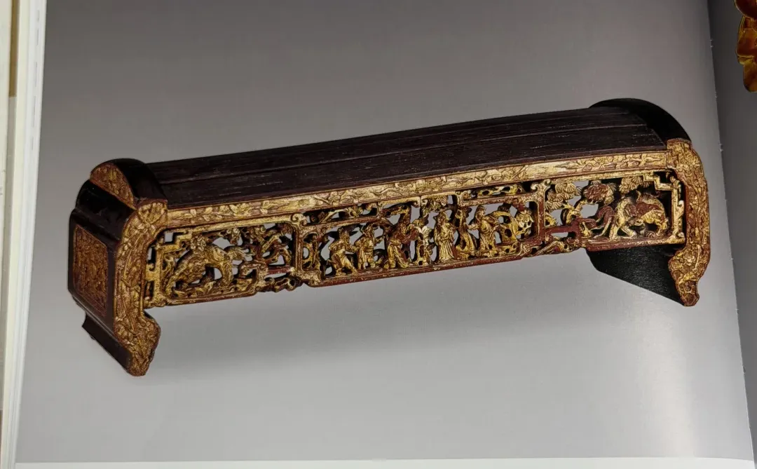 收藏清朝老木雕枕头，居然超过博物馆藏品！