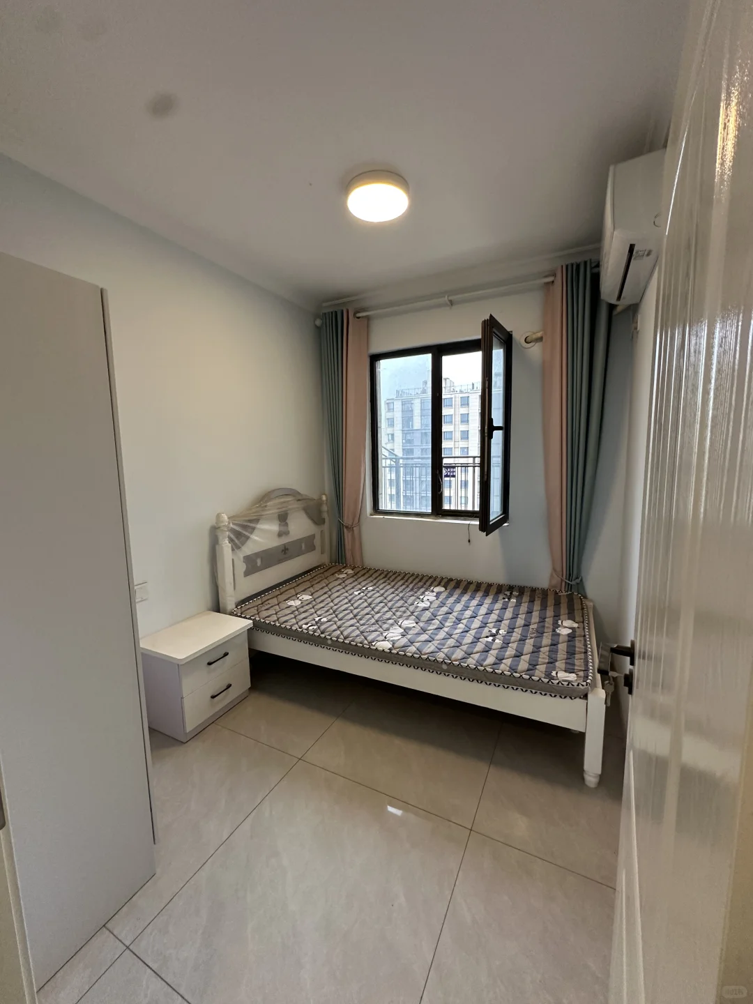 原价60万，现在一口价20万