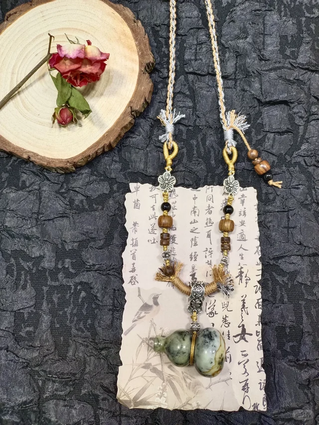 葫芦手工项链绳 岫玉花玉 玉石爱好者 岫岩玉 原创手工饰品