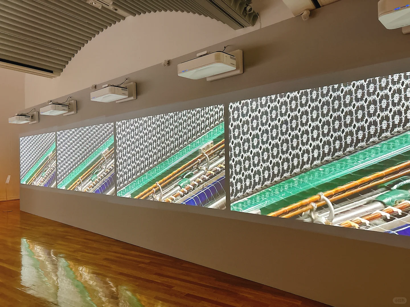 东京看展｜…ing，mina perhonen