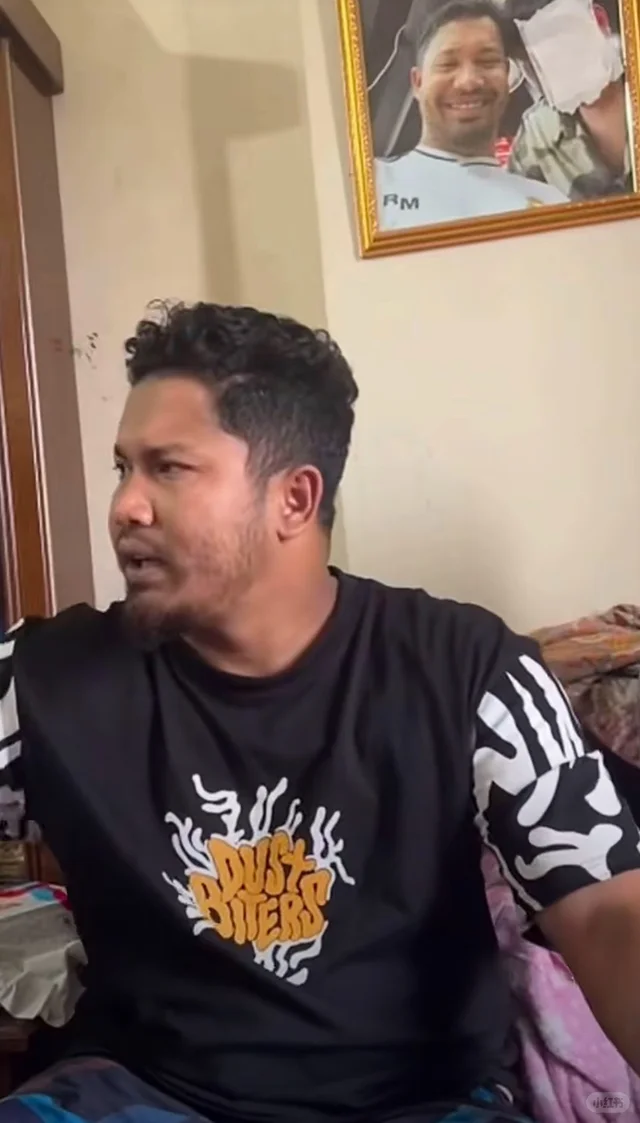 请让他重新睡回属于他的平民窟