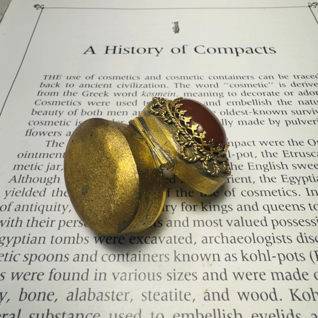 義大利 花絲鑲嵌紅瑪瑙鍍金橢圓盒