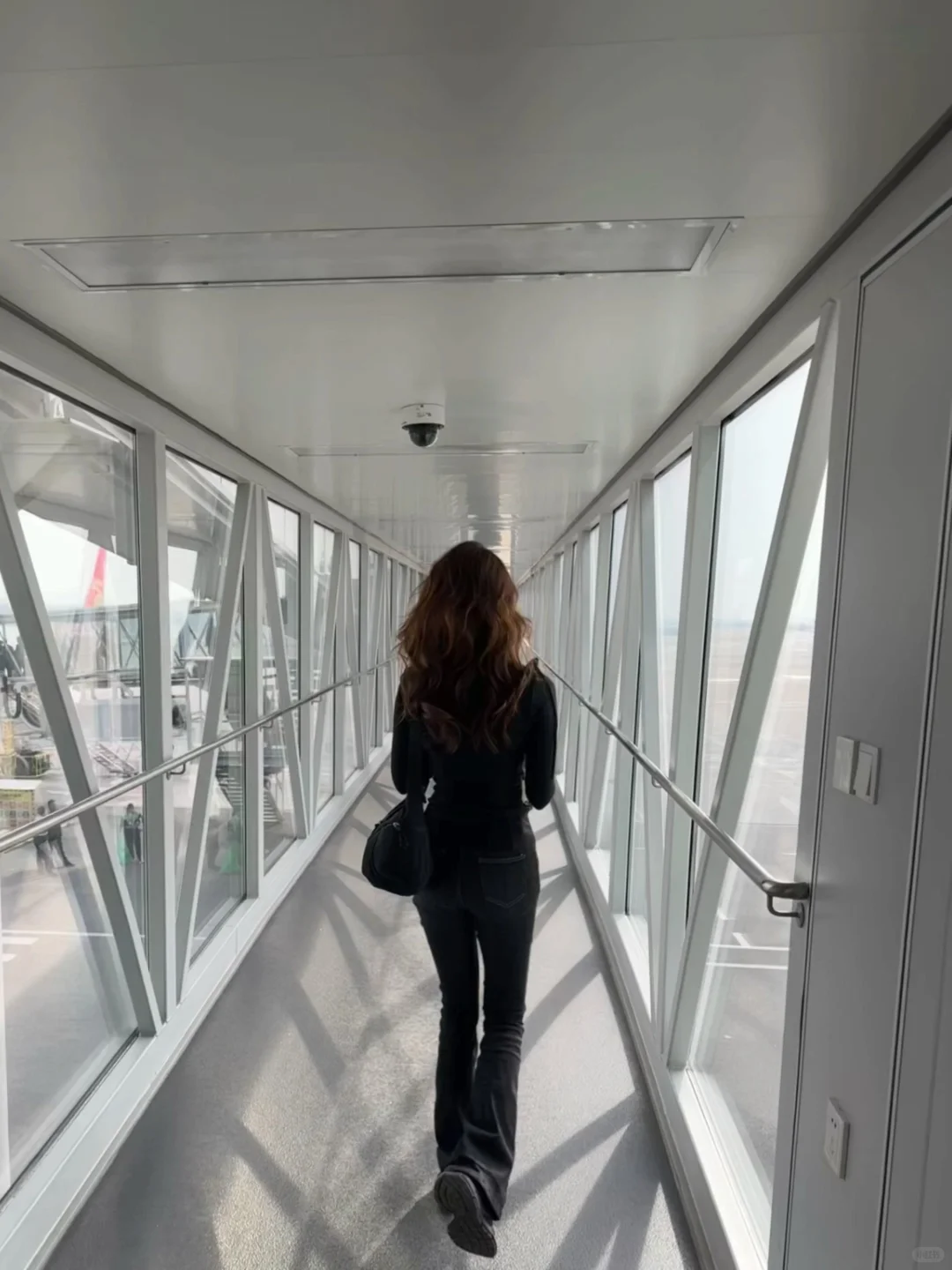 生活中第一眼美女最突出的特质：皮肤白