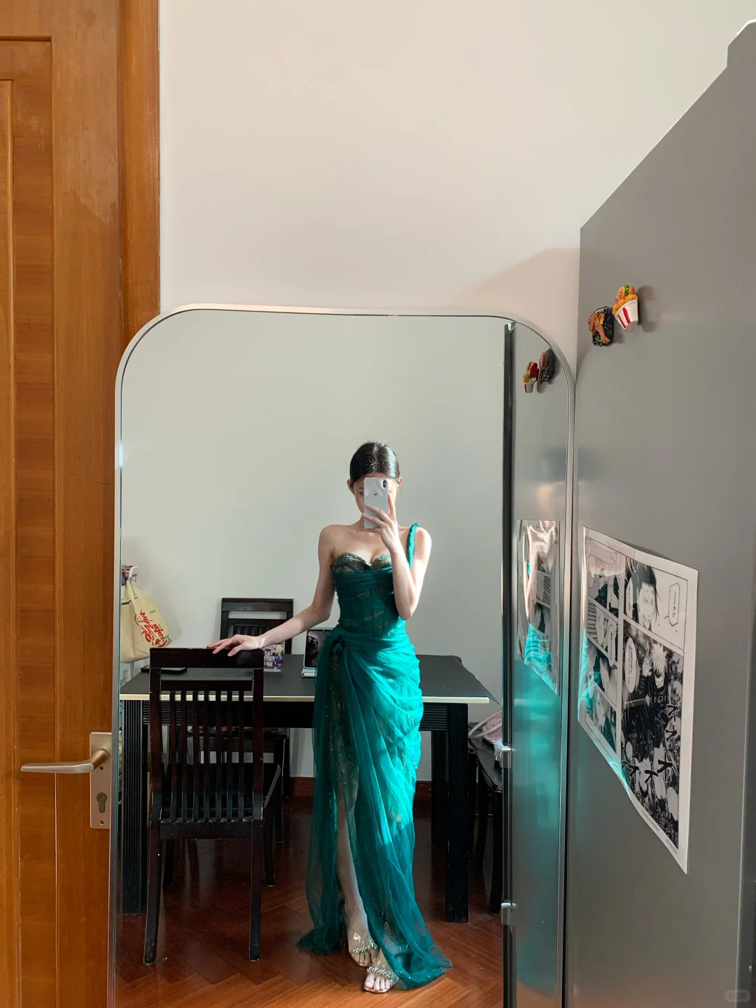 左滑 姐妹们 生日和男朋友约会穿哪条裙子好