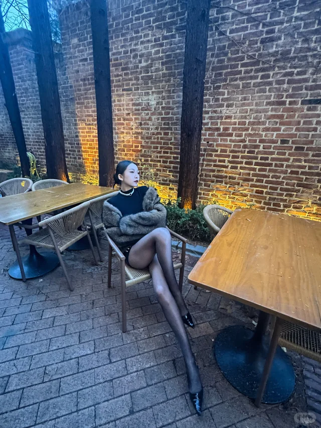 对方拍了拍你：