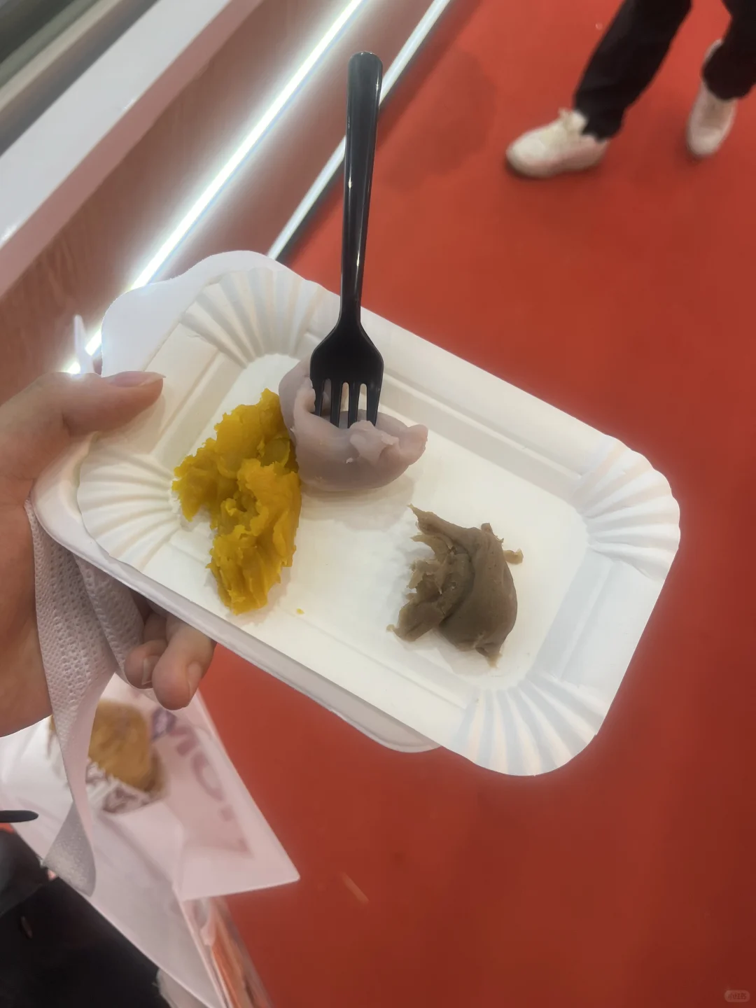 大学生勇闯烘焙展连吃带拿