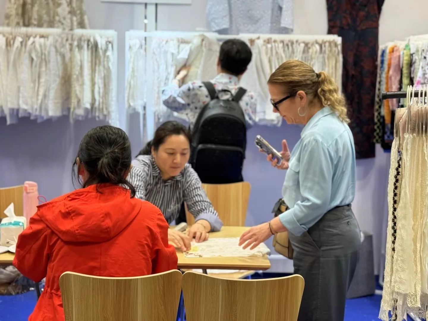 2025 纽约国际服装采购展览会(APP)