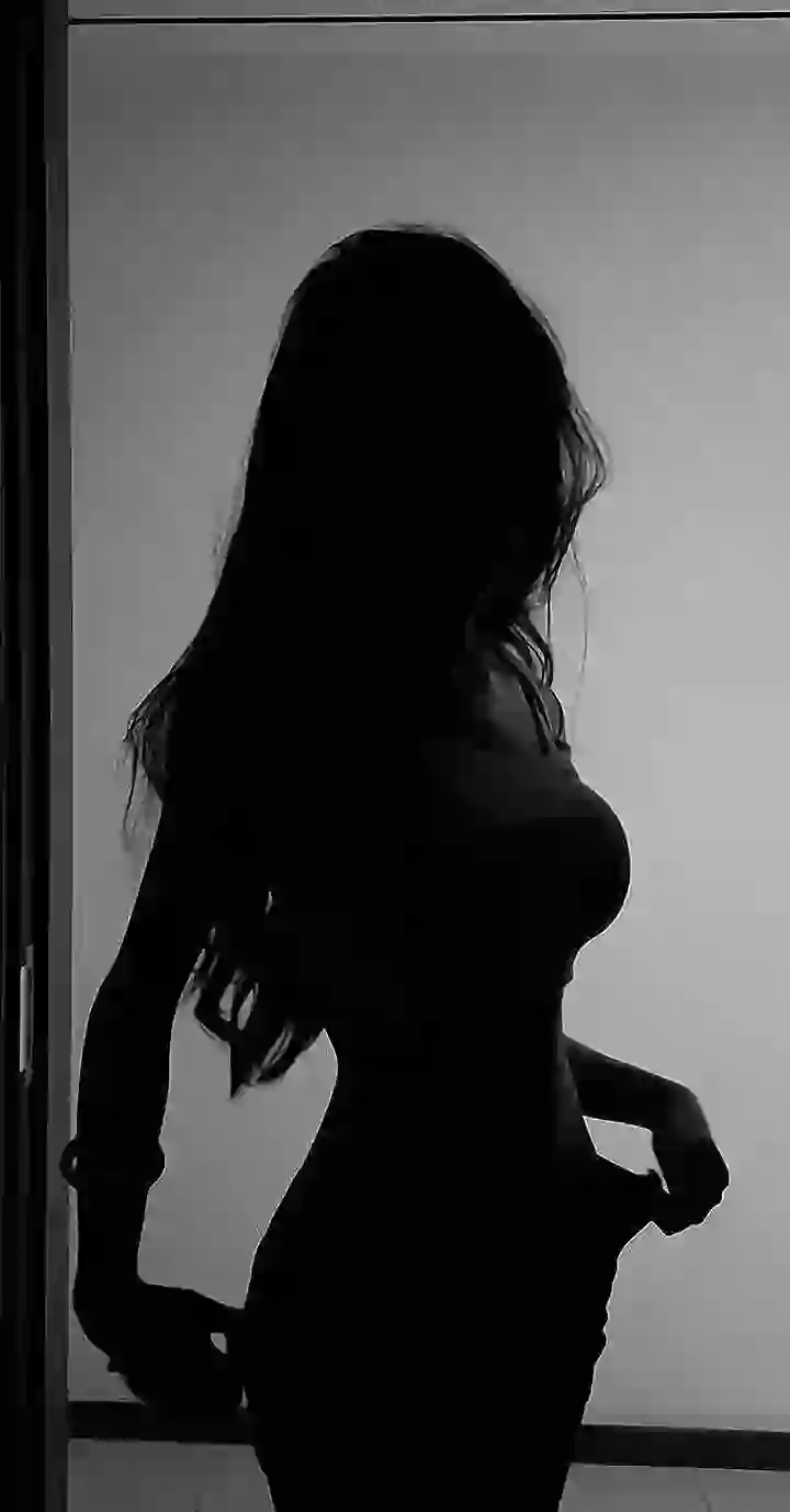 高质量全屏美女壁纸