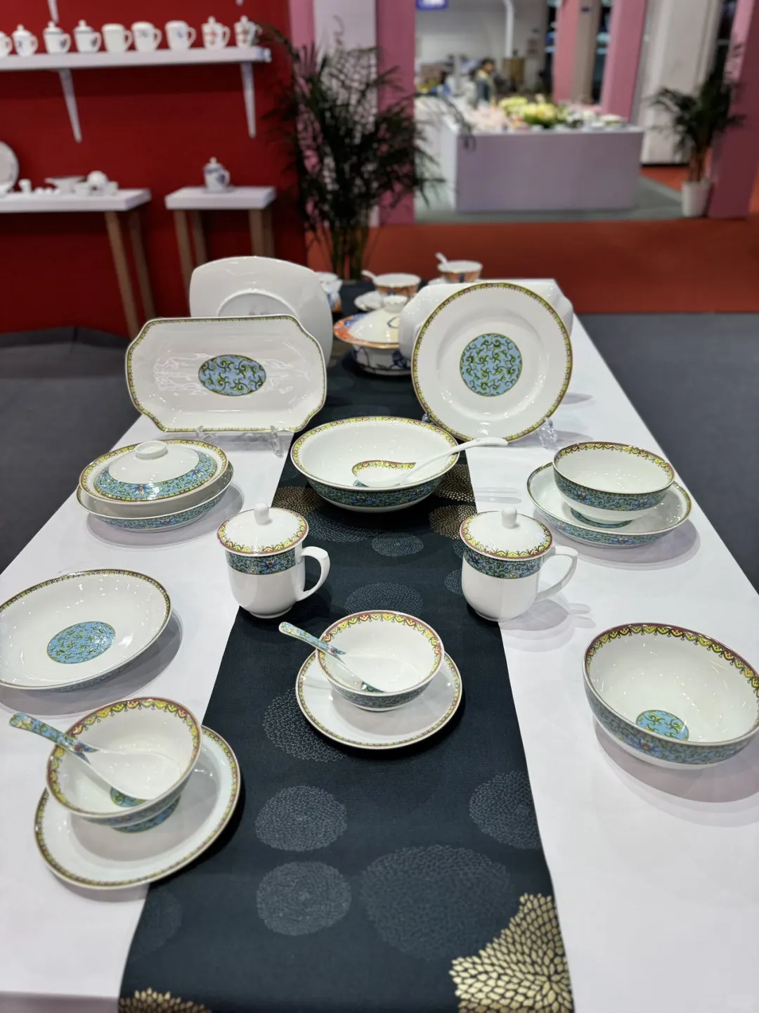 最棒?的陶瓷展降临啦!艺术品的大狂欢!