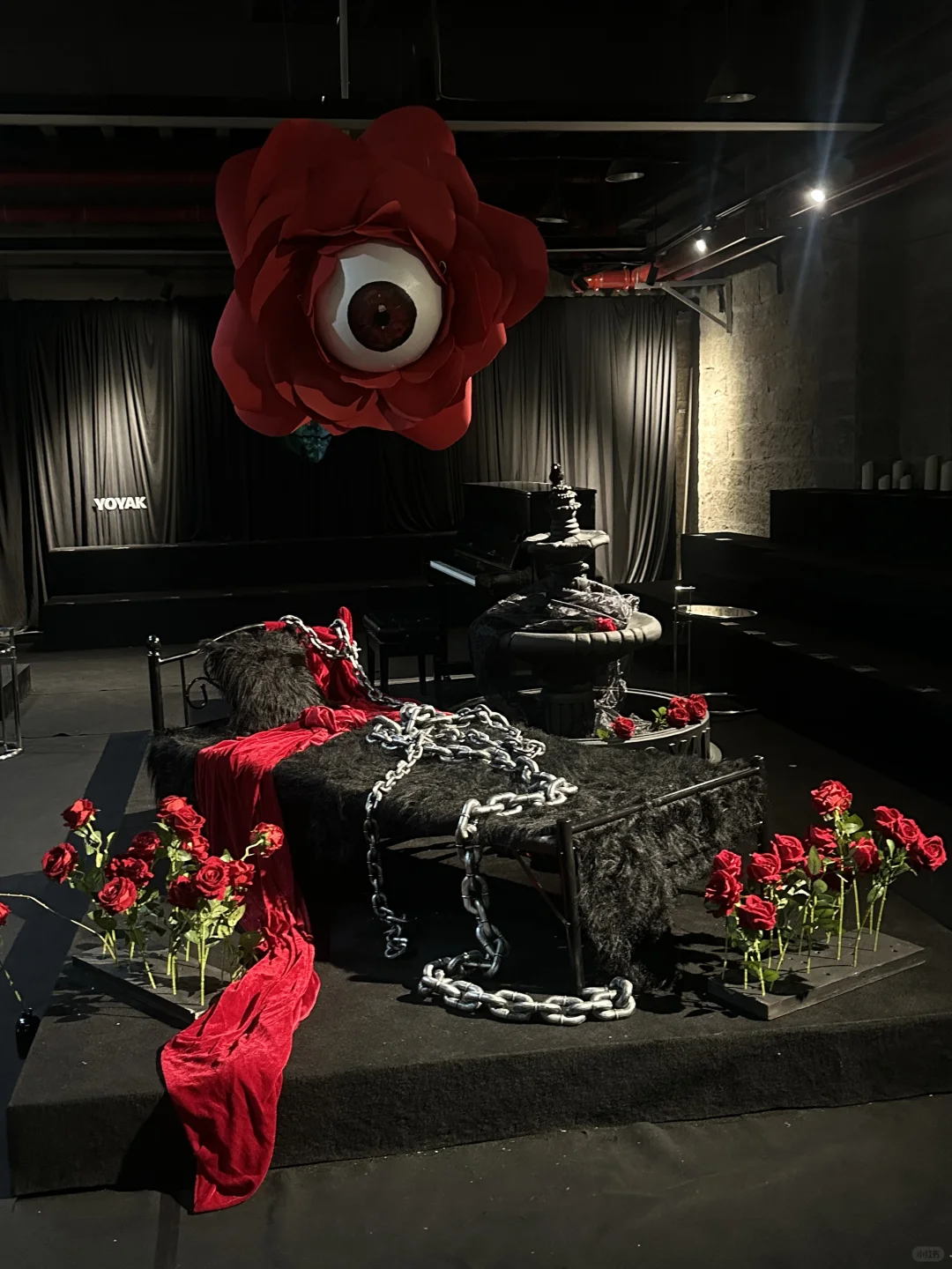 成都新展！暗黑系蛇年展?我怀疑有人会喜欢！