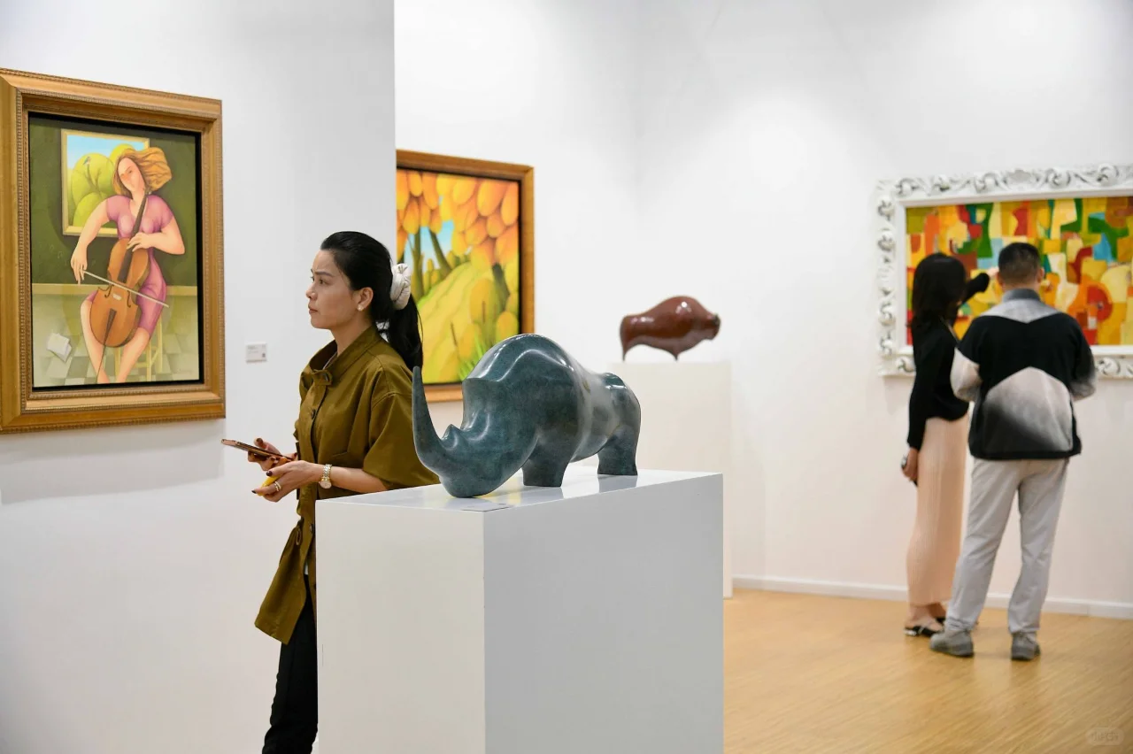 送票啦!去看艺术展吗!