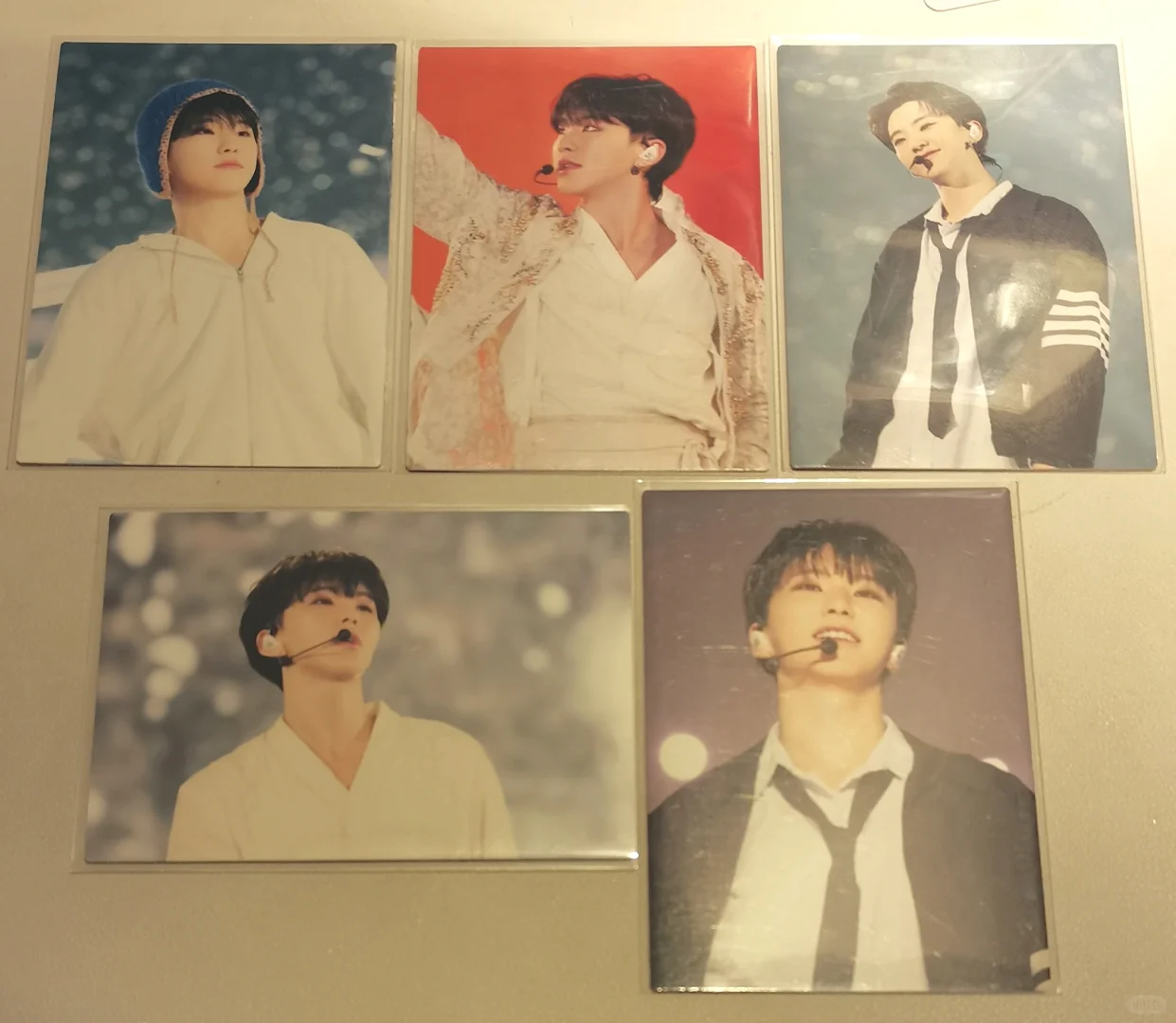 svt follow展会1.0随机卡 有一键毕业！