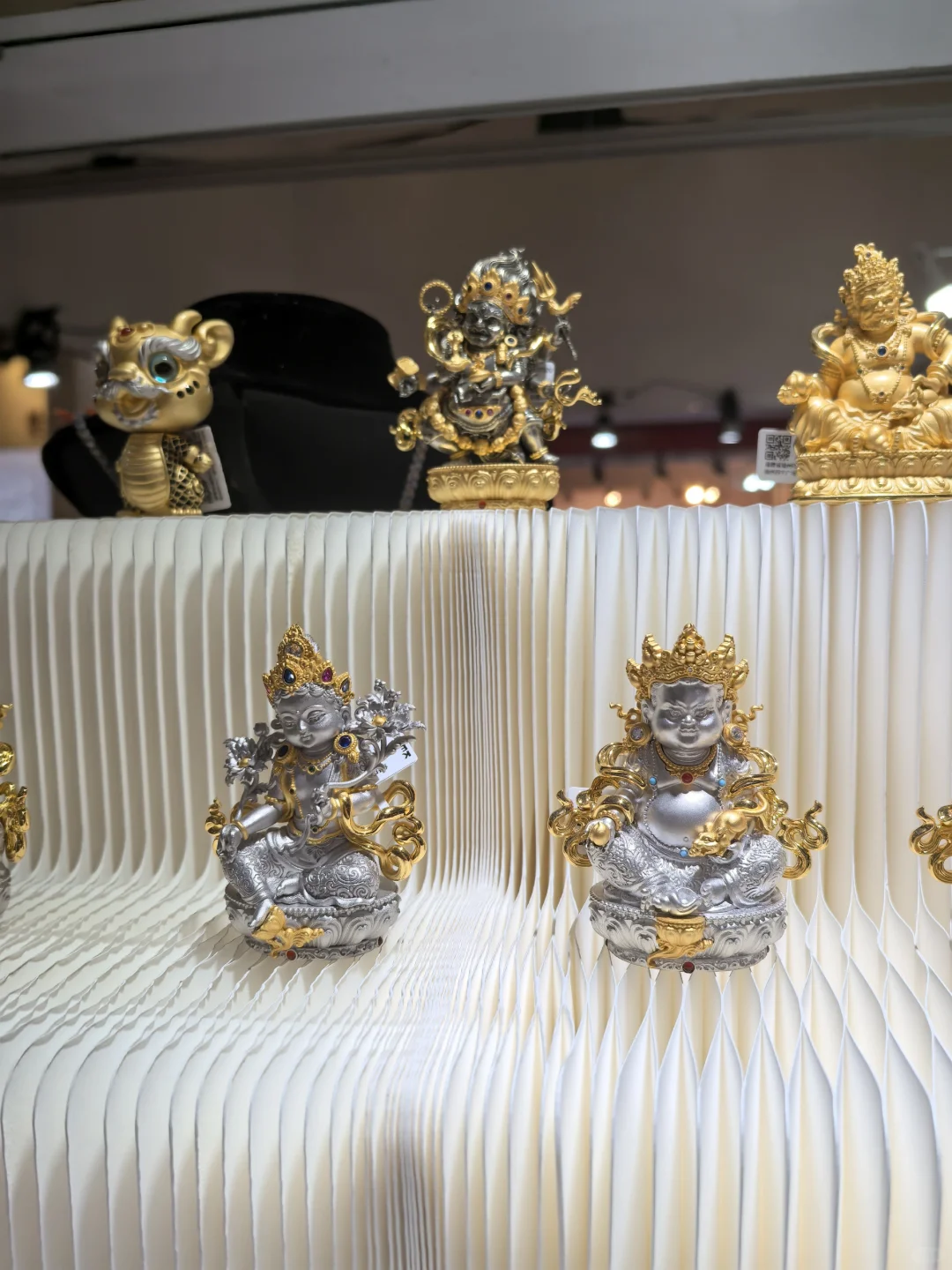 上海禅艺生活博览会，还是很多不错的品…