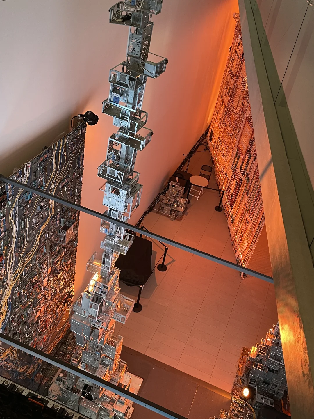 贪婪的欲望高塔｜北京艺术与科技双年展