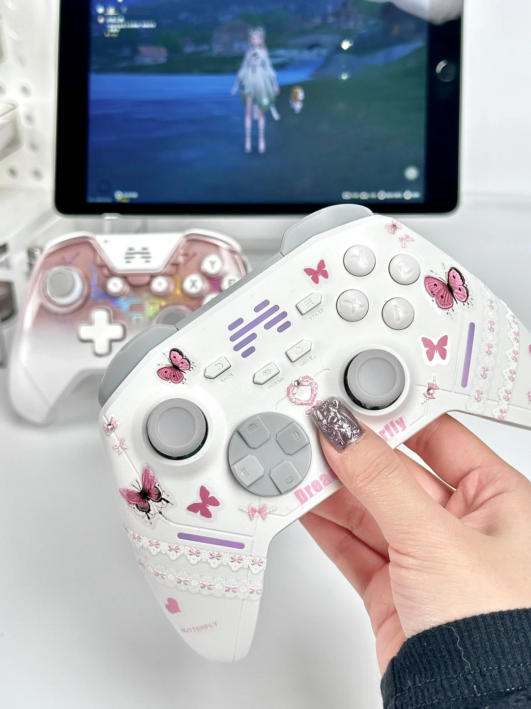 太好了,是手柄,无限暖暖有救了!