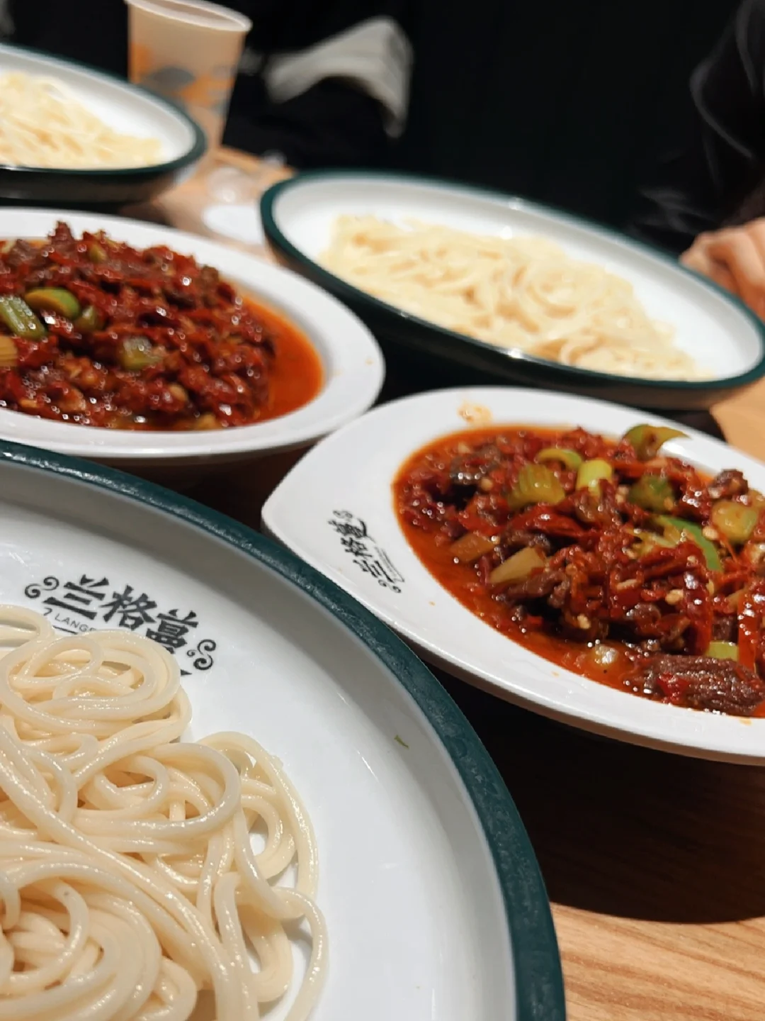 个人认为会展片区最好吃的拌面！