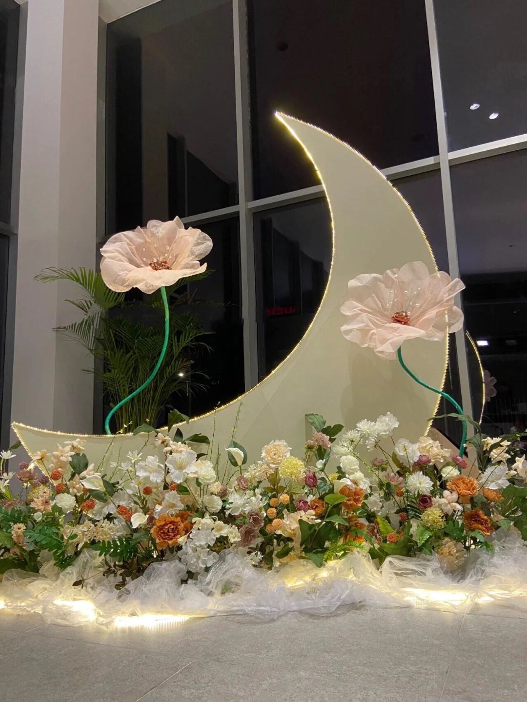 美陈布置｜4S店展厅里的“心机”小角落